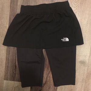 Girls Northface Skirt with attached shorts